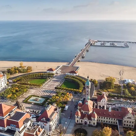 Mesa - Noclegisopot Sopot