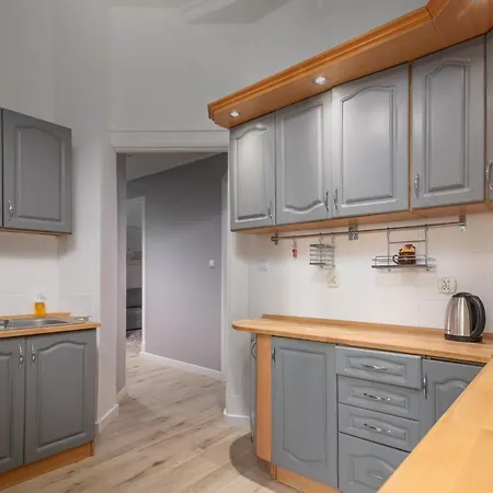 Mesa - Noclegisopot Apartamento